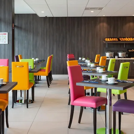 Roi Soleil Prestige - St Quentin Отель 4*