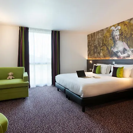 Отель Roi Soleil Prestige - St Quentin