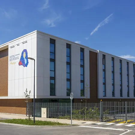 Roi Soleil Prestige - St Quentin Отель Плэзир